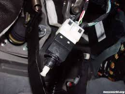 See U1429 repair manual